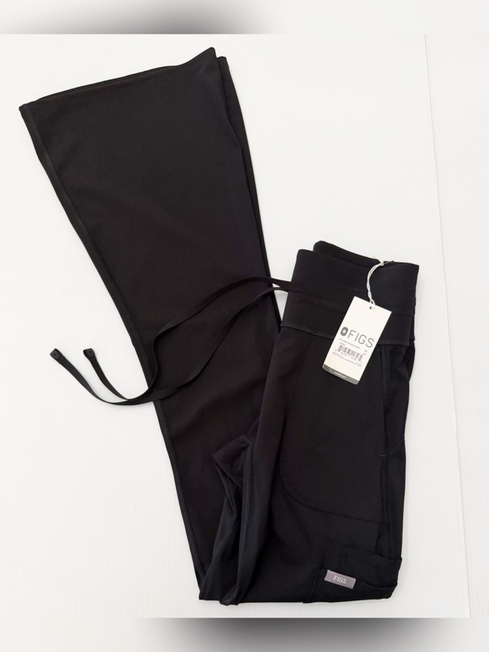 Figs Womens Flare Scrublegging Scrub Pants - Black - XS